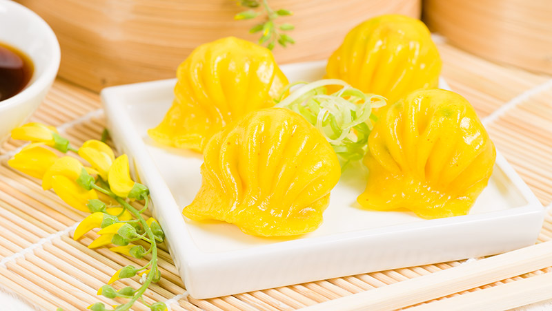 Chinese steamed yellow dumplings