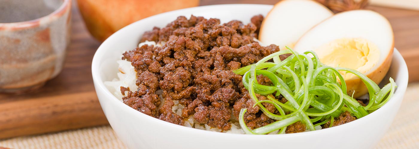 taiwanese braised pork rice bowl